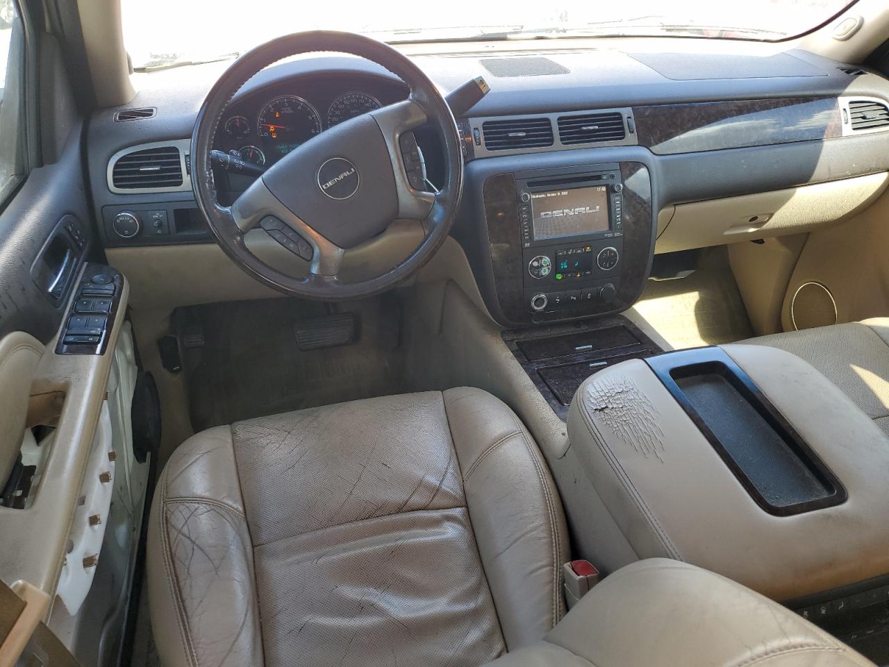 GMC Yukon Denali