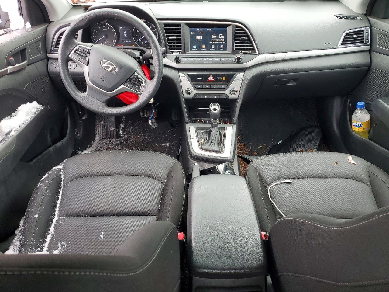 Hyundai ELANTRA Sel