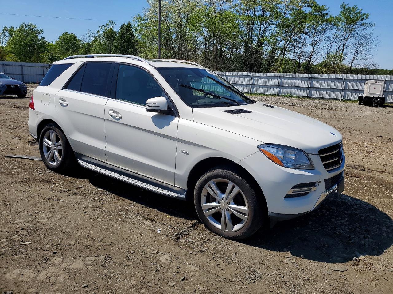 Mercedes-Benz M-Class 350 4matic