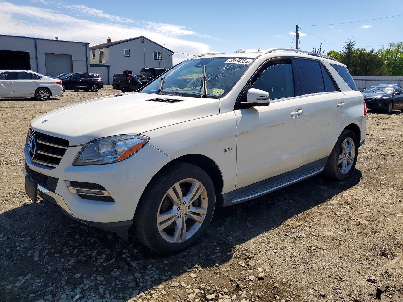 Salvage Mercedes-Benz M-Class Image