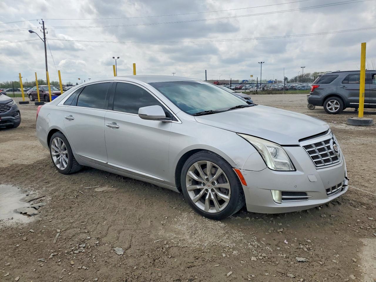 Cadillac XTS Luxury Collection
