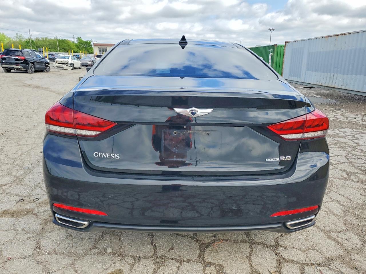 Hyundai Genesis 3.8l