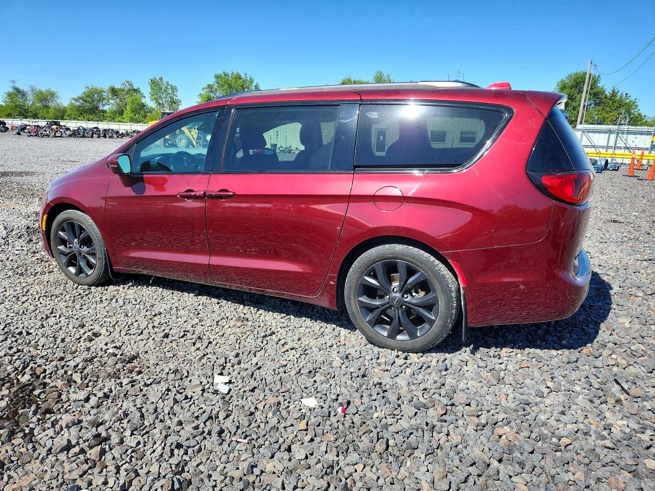 Chrysler Pacifica