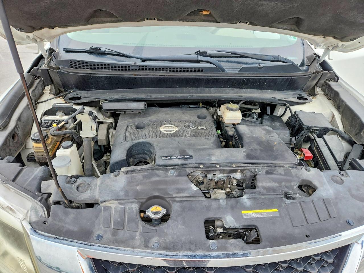 Nissan Pathfinder S