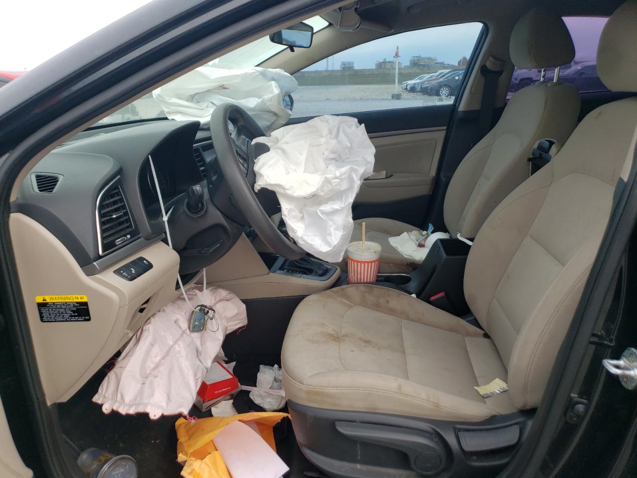 Hyundai ELANTRA Sel