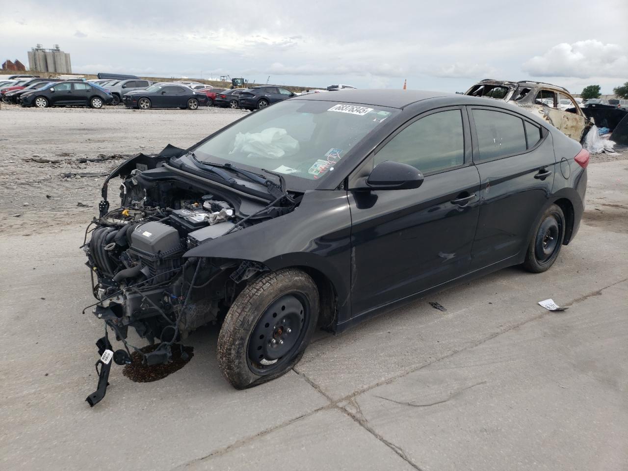 Salvage Hyundai ELANTRA Image