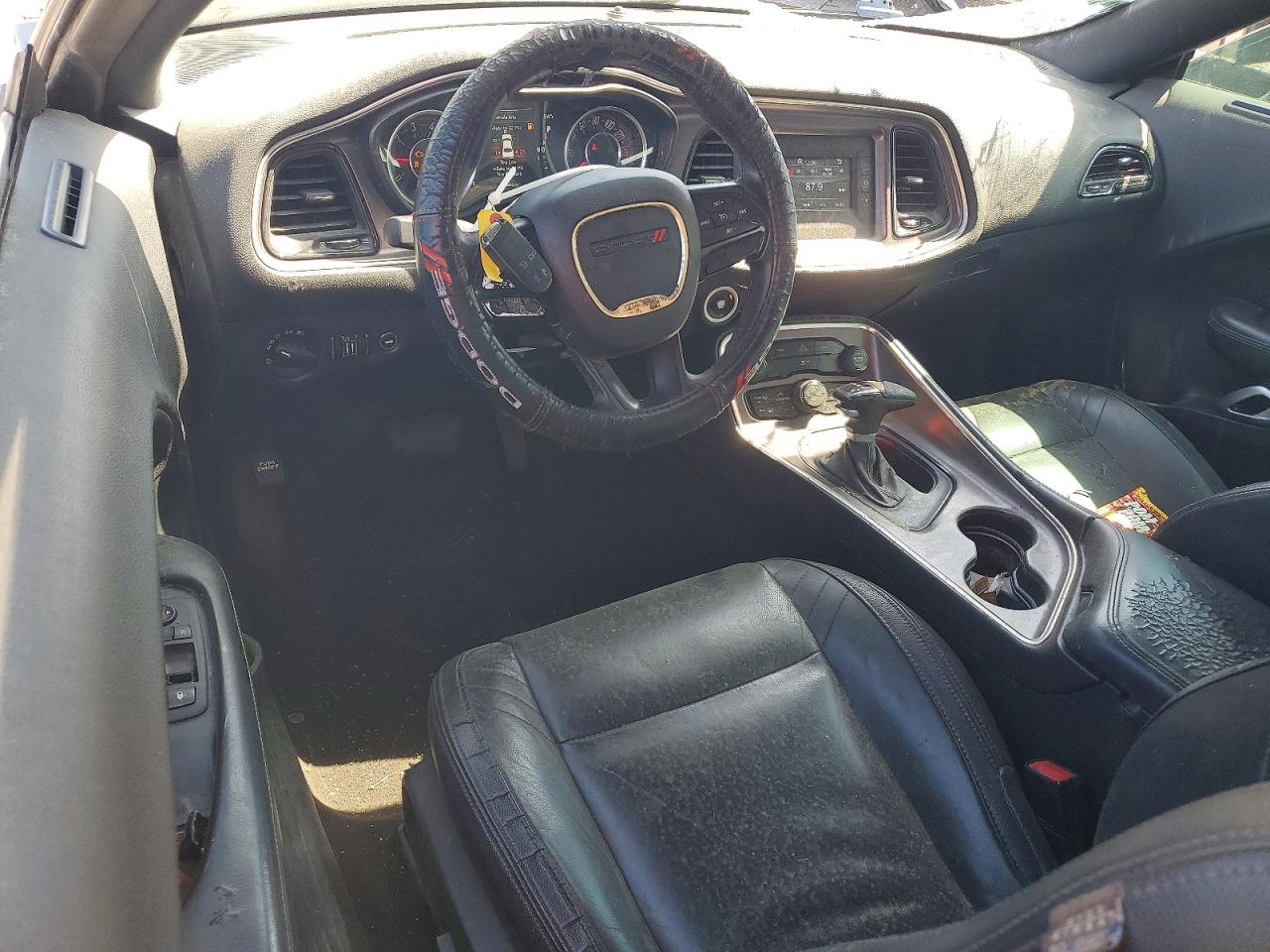 Dodge Challenger Sxt