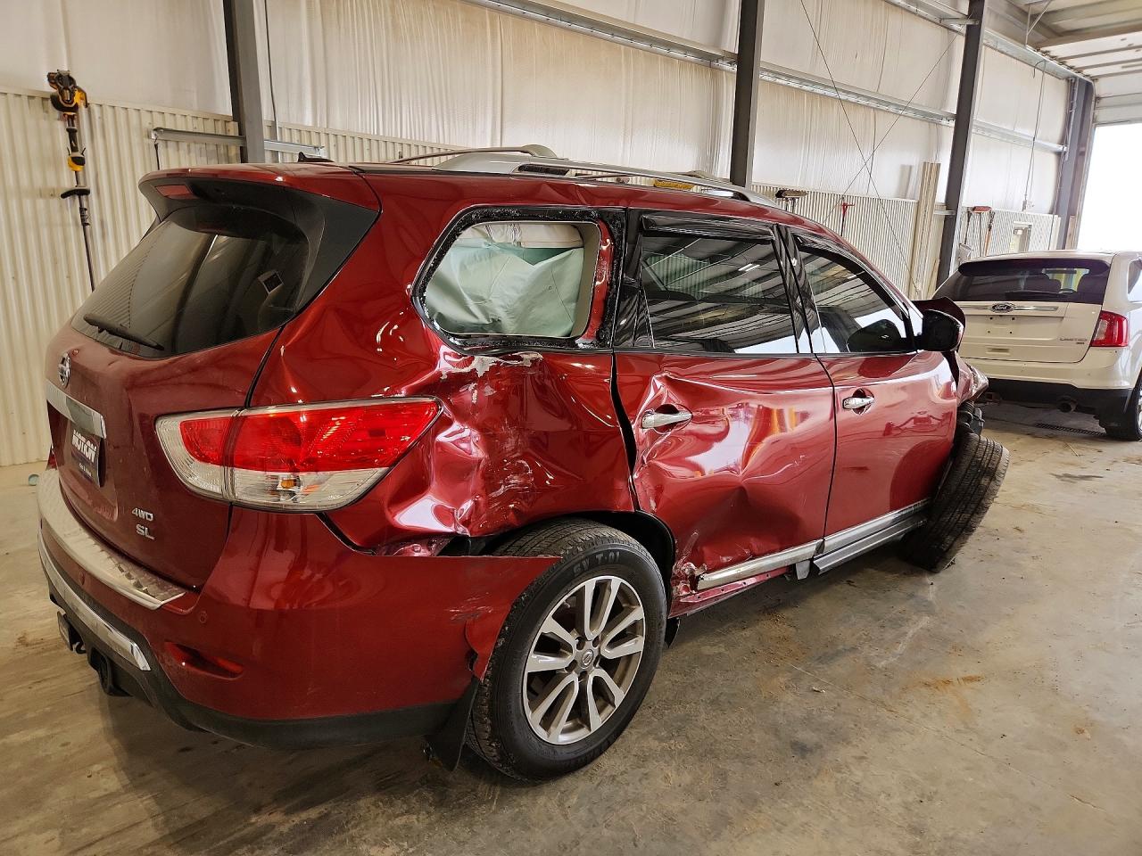Nissan Pathfinder Sl