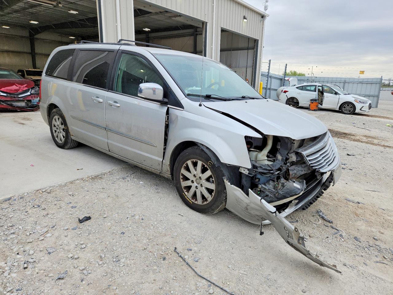 Chrysler Minivan Touring L