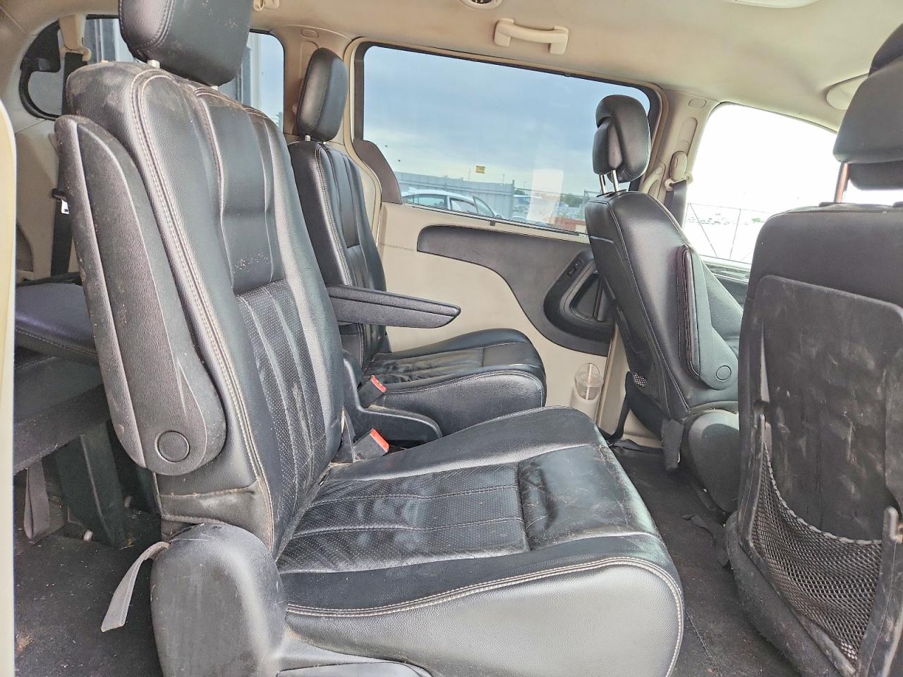 Chrysler Minivan Touring L