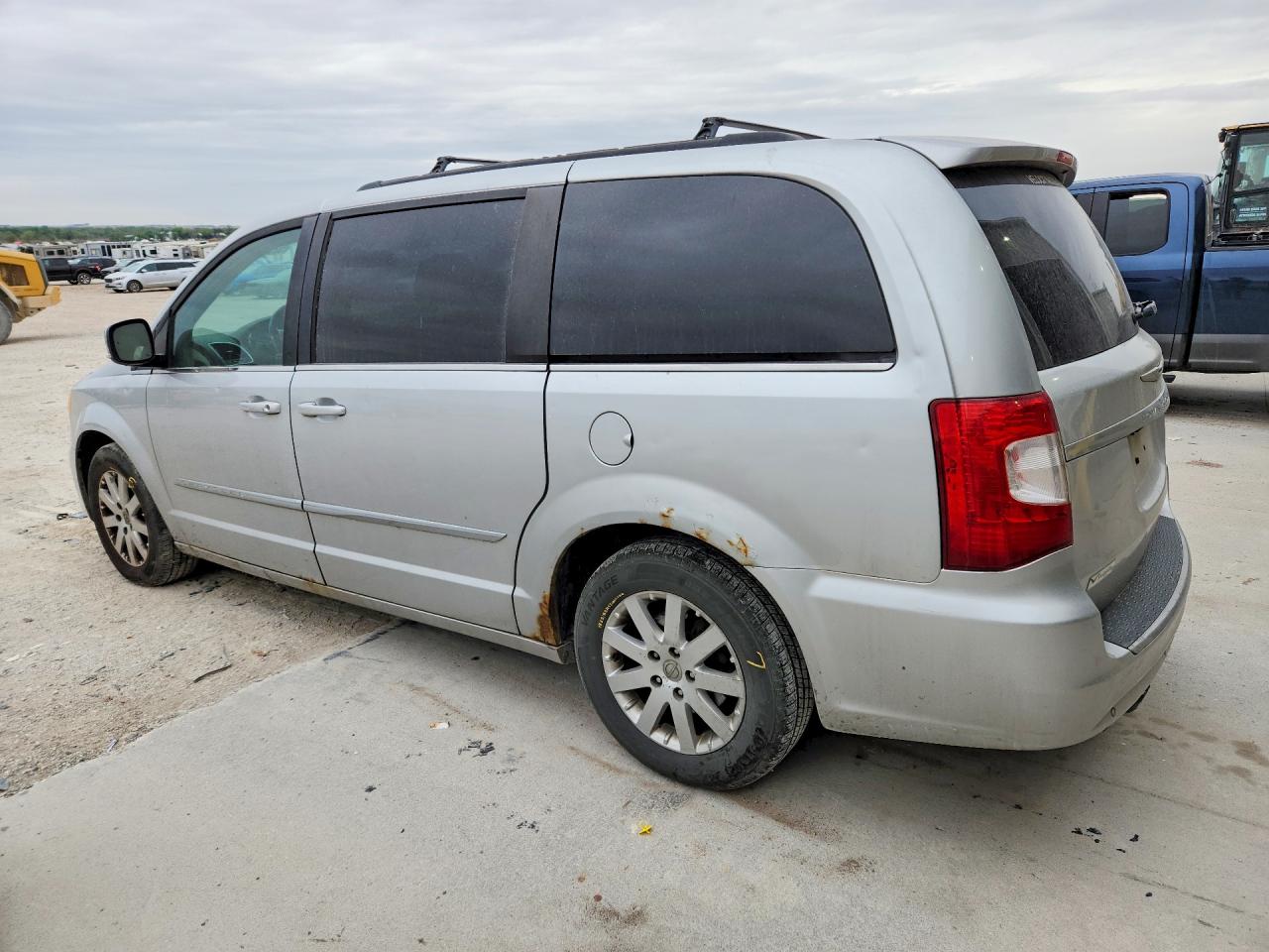 Chrysler Minivan Touring L