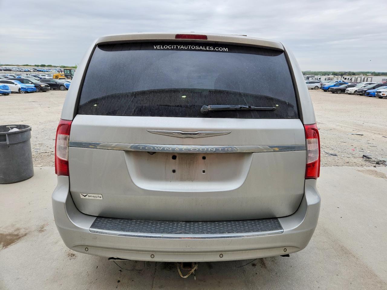 Chrysler Minivan Touring L
