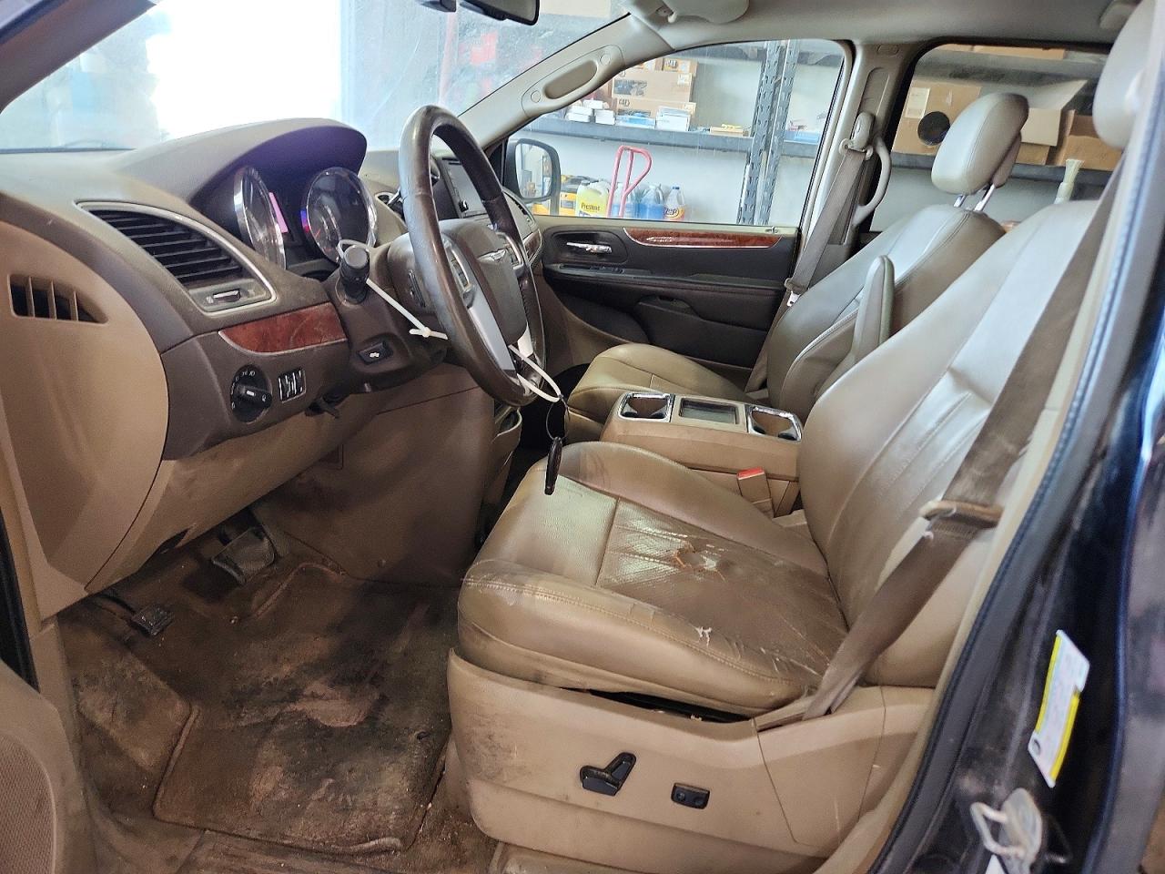 Chrysler Minivan Touring L