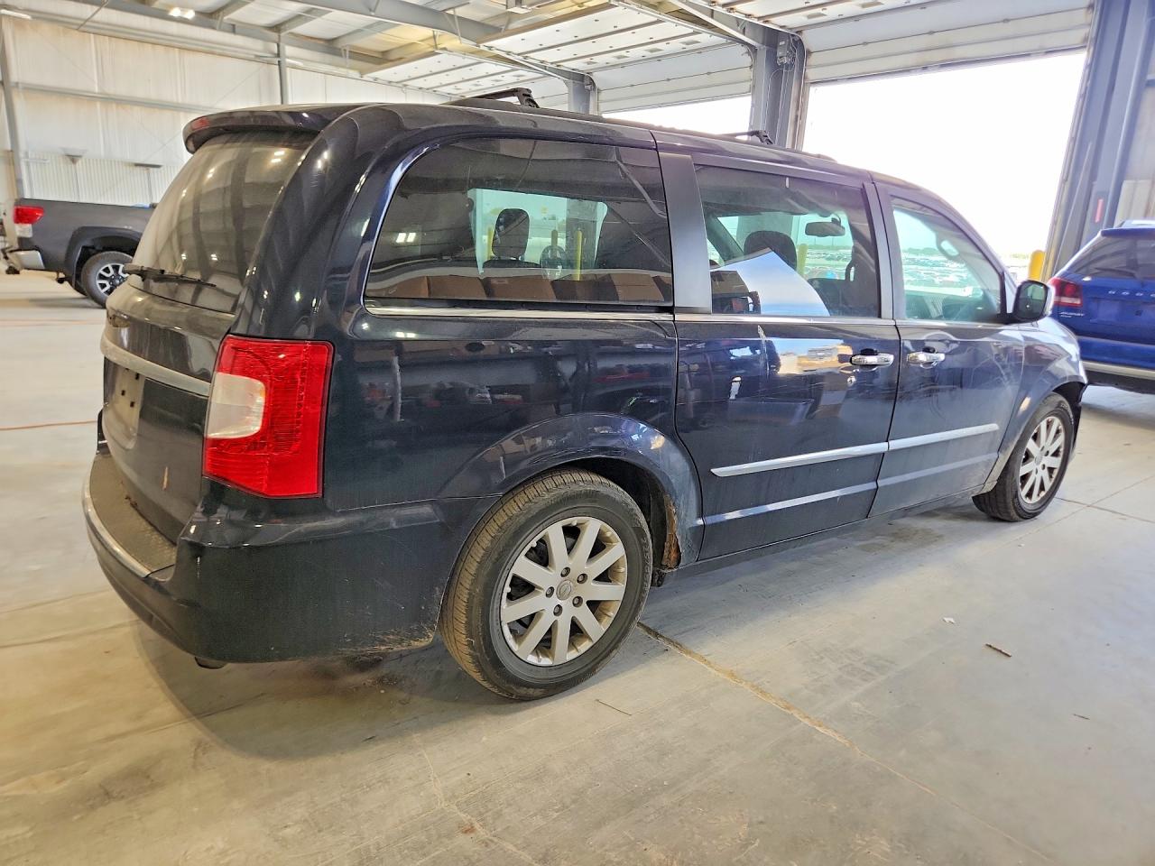 Chrysler Minivan Touring L