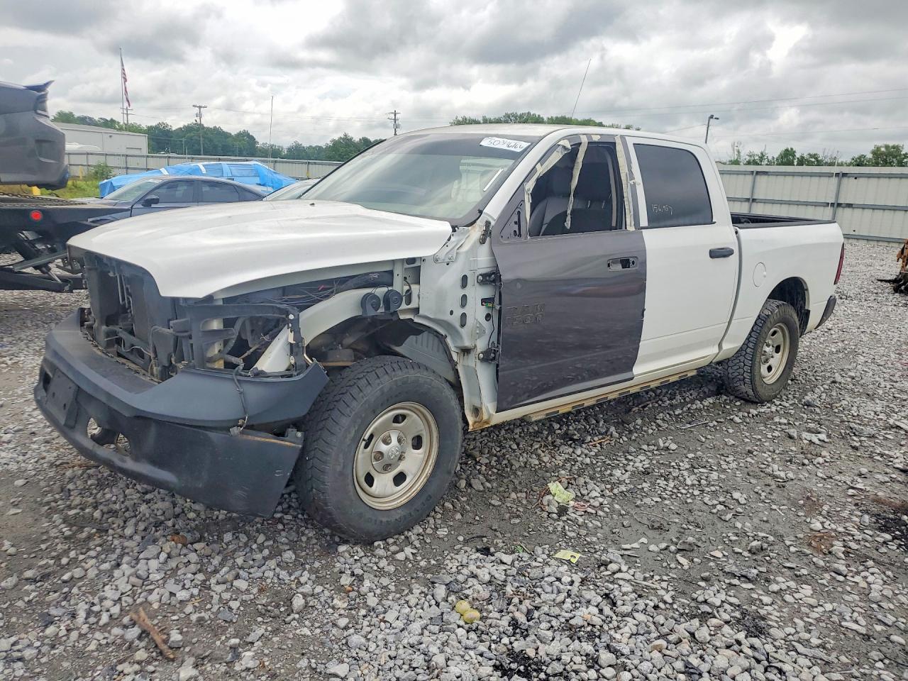 Salvage Ram 1500 Image
