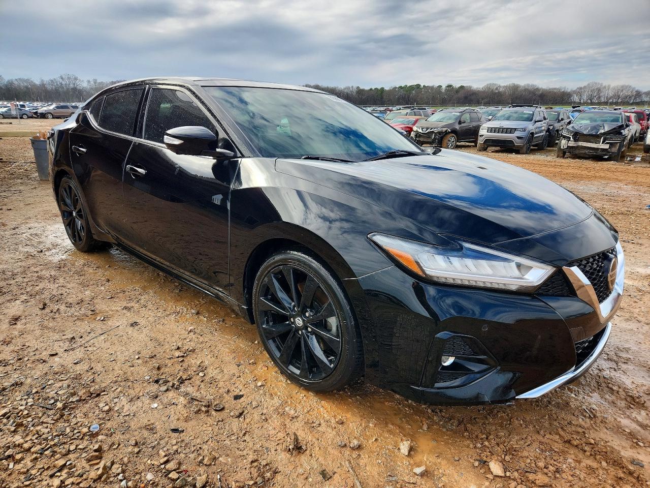 Nissan Maxima