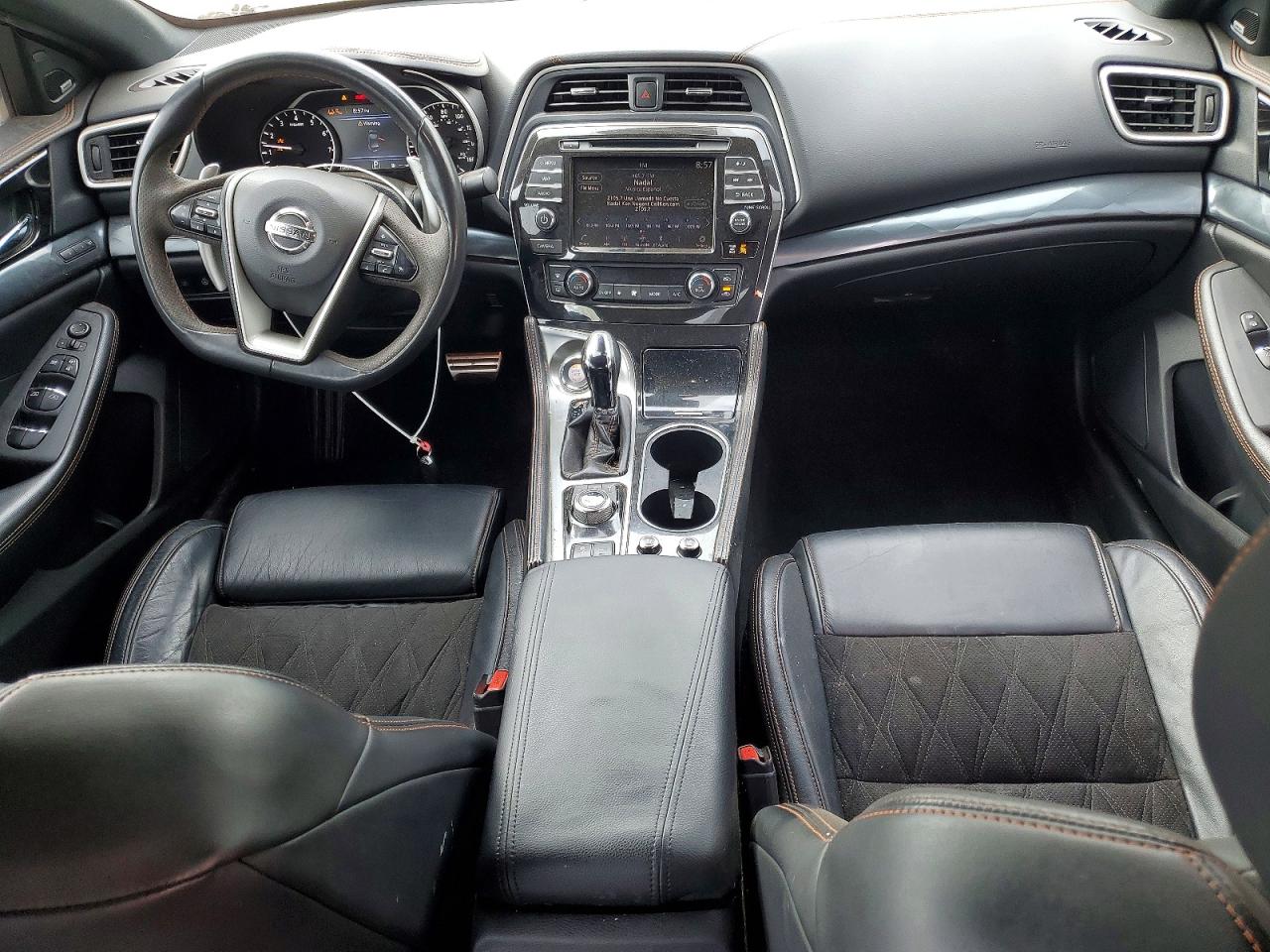 Nissan Maxima