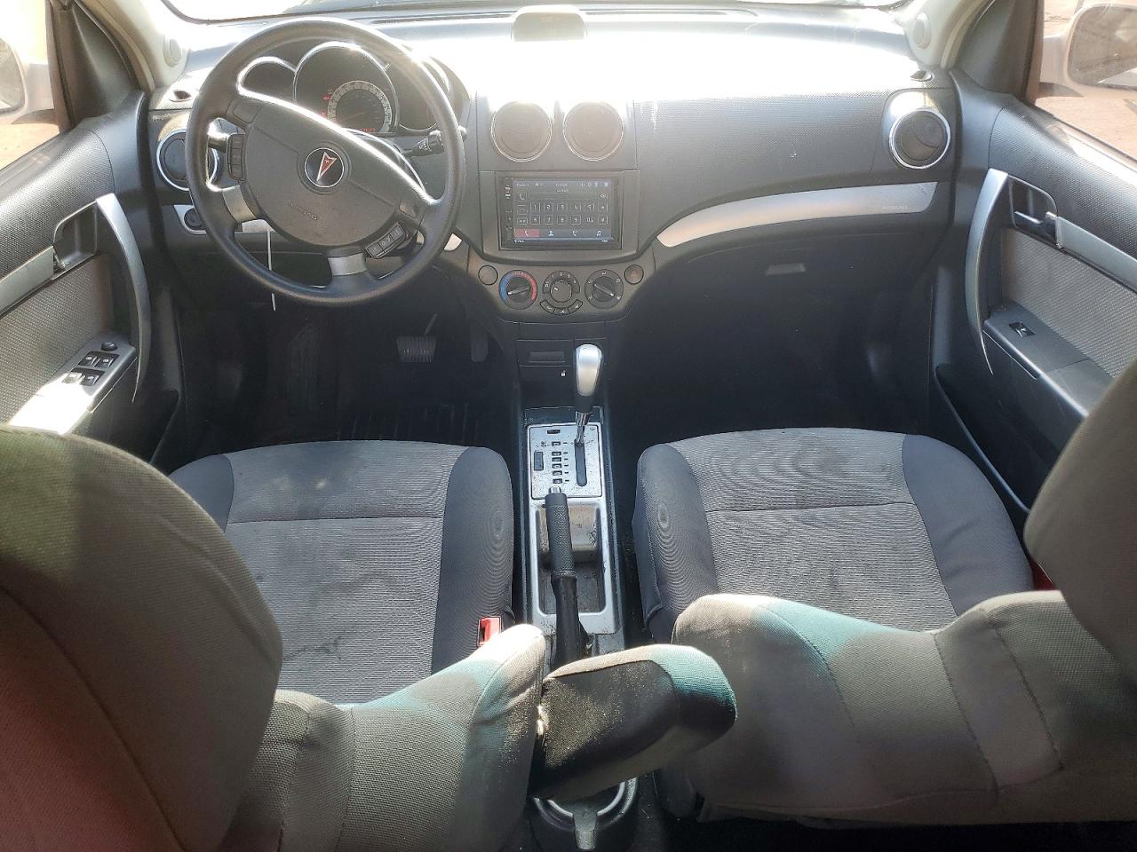 Pontiac G3