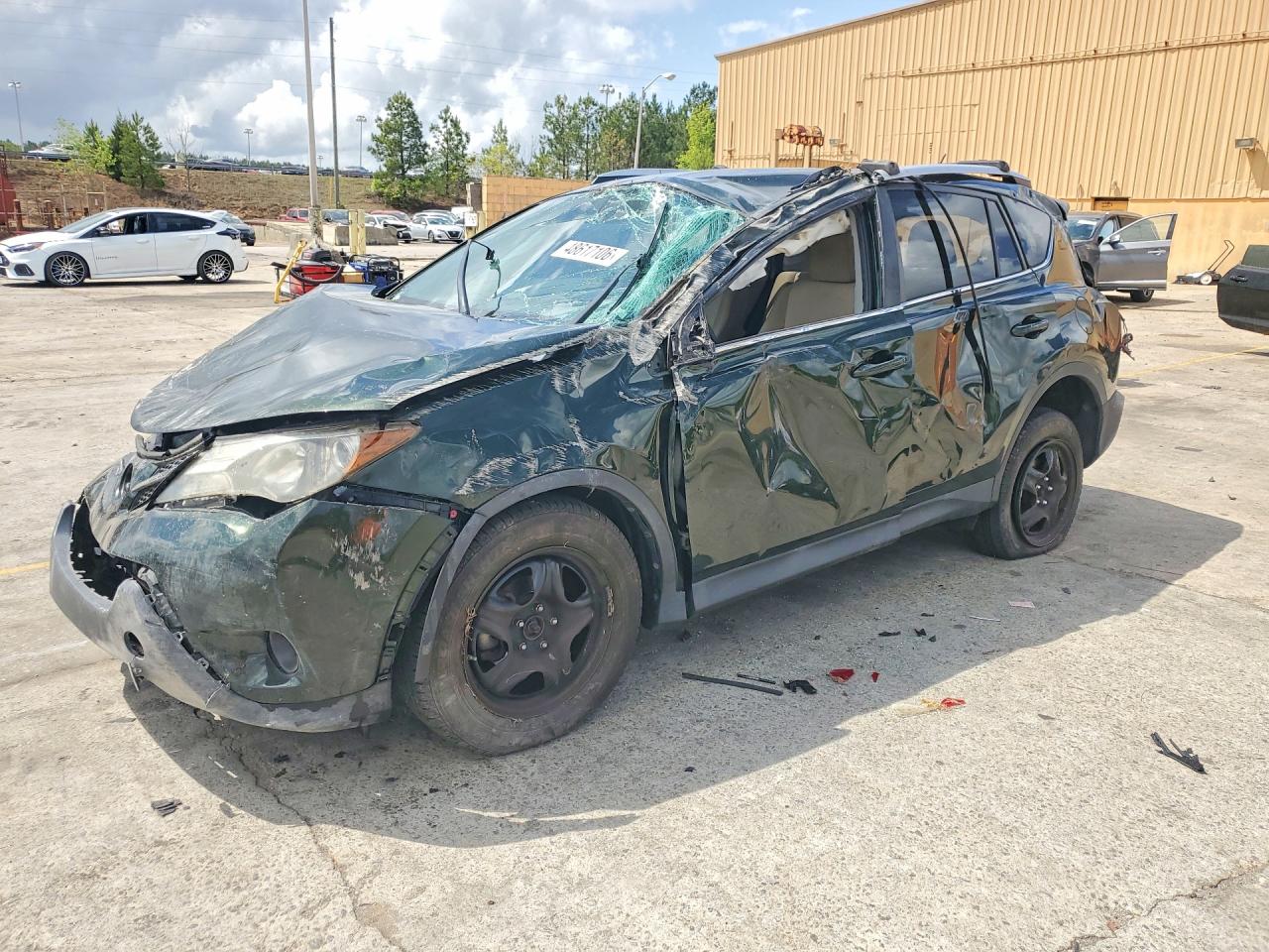 Salvage Toyota RAV4 Image