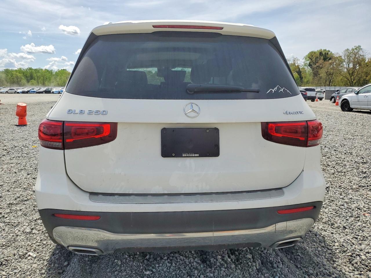 Mercedes-Benz GLB 250 4matic