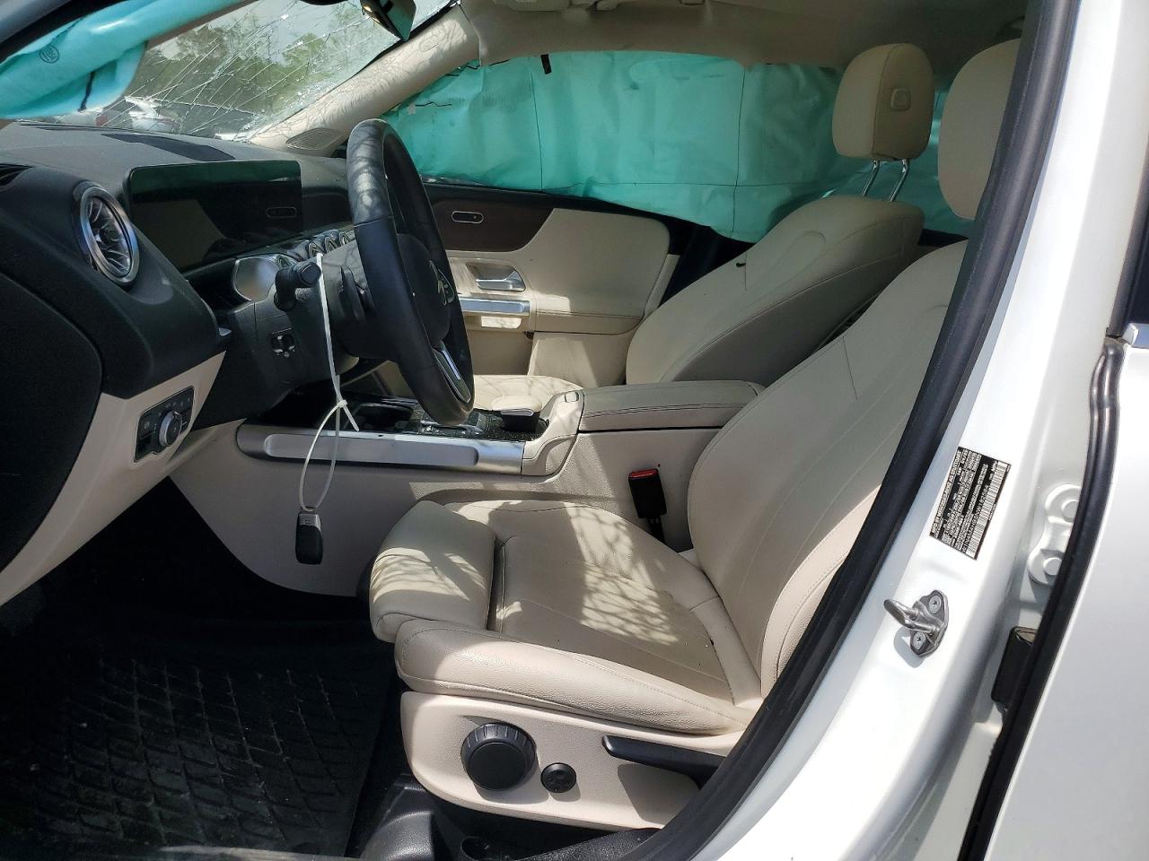 Mercedes-Benz GLB 250 4matic