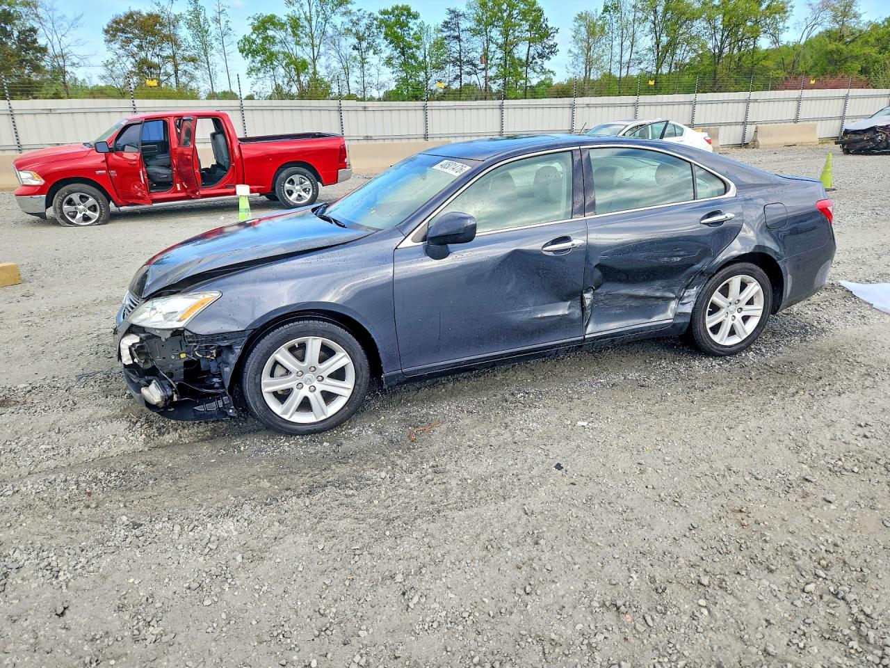 Salvage Lexus Es Image