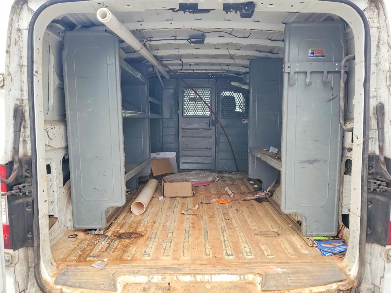 Nissan Nv 2500