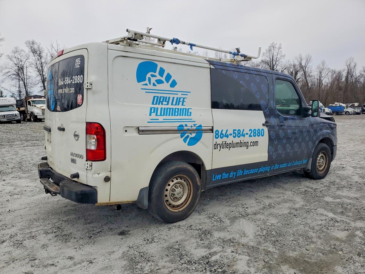 Nissan Nv 2500
