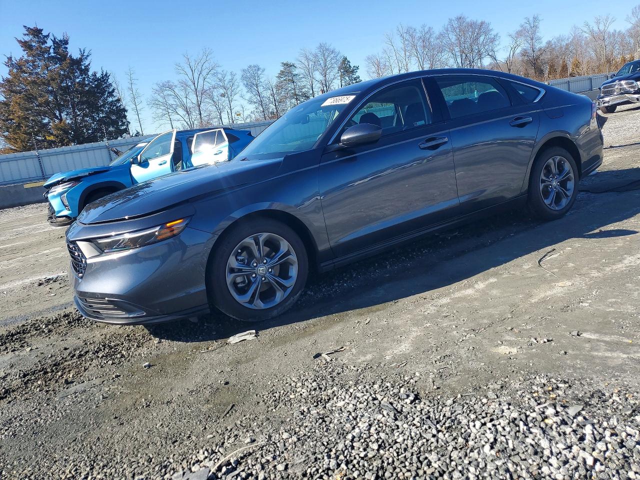 Salvage Honda Accord Image