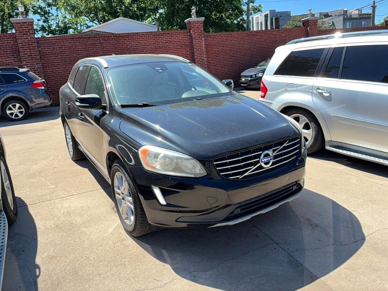 Salvage Volvo XC60 Image