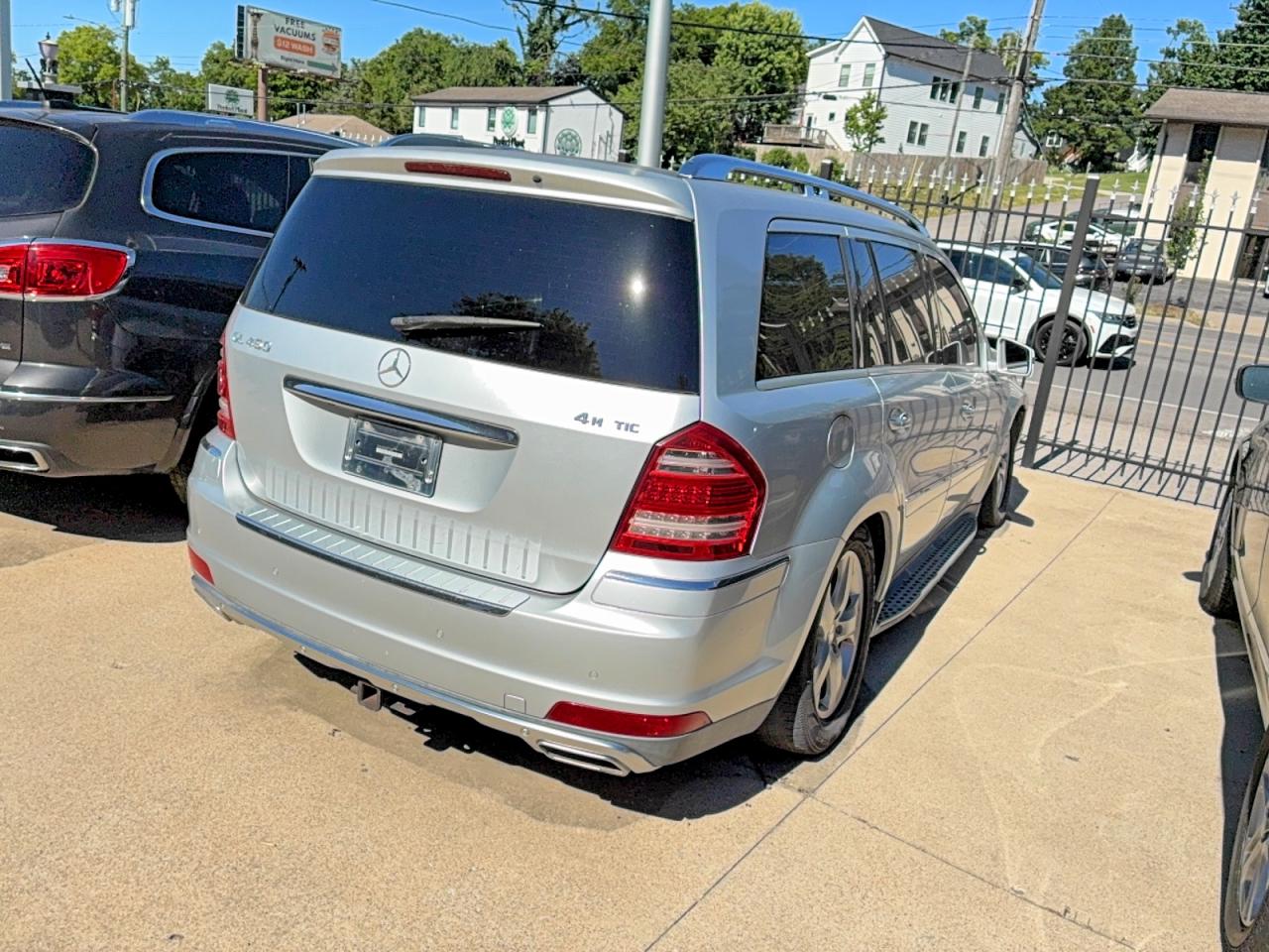 Mercedes-Benz G-Class 450 4matic