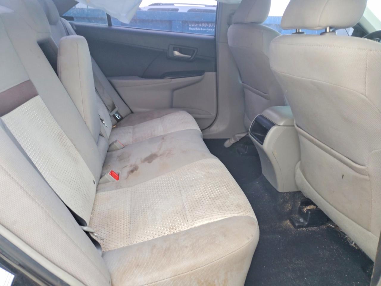 Toyota Camry Le