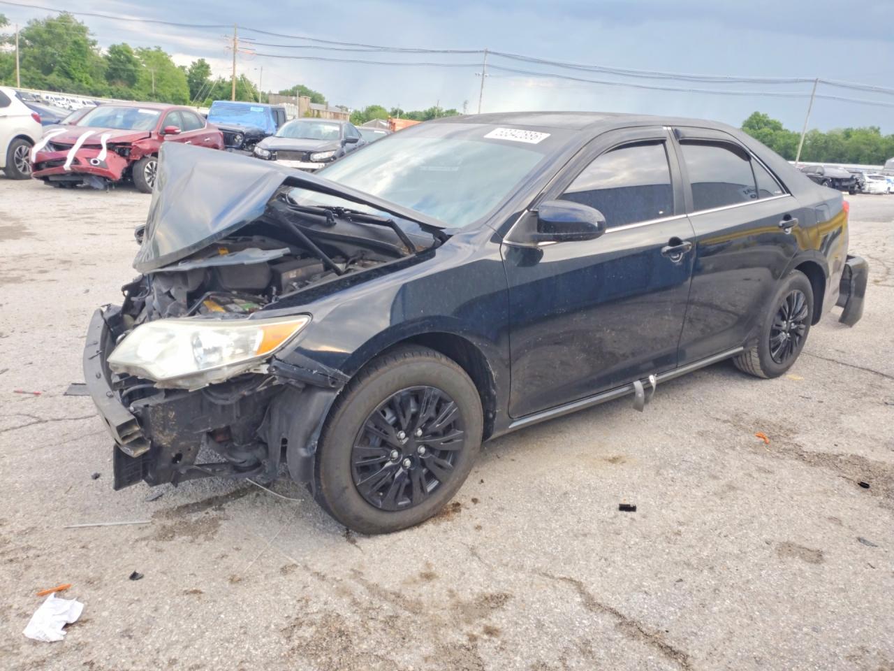 Salvage Toyota Camry Image