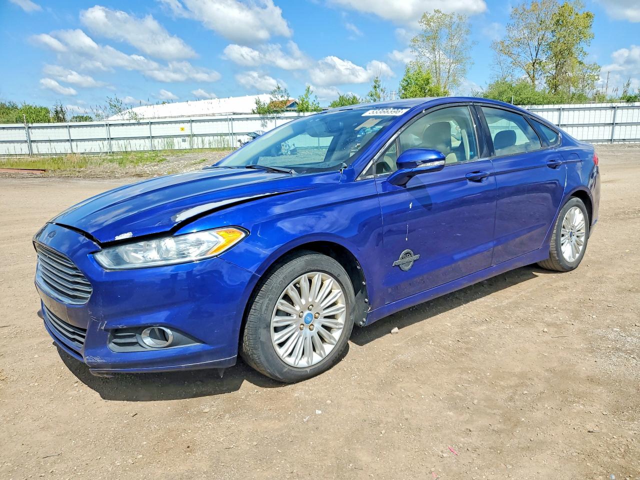 Salvage Ford Fusion Image