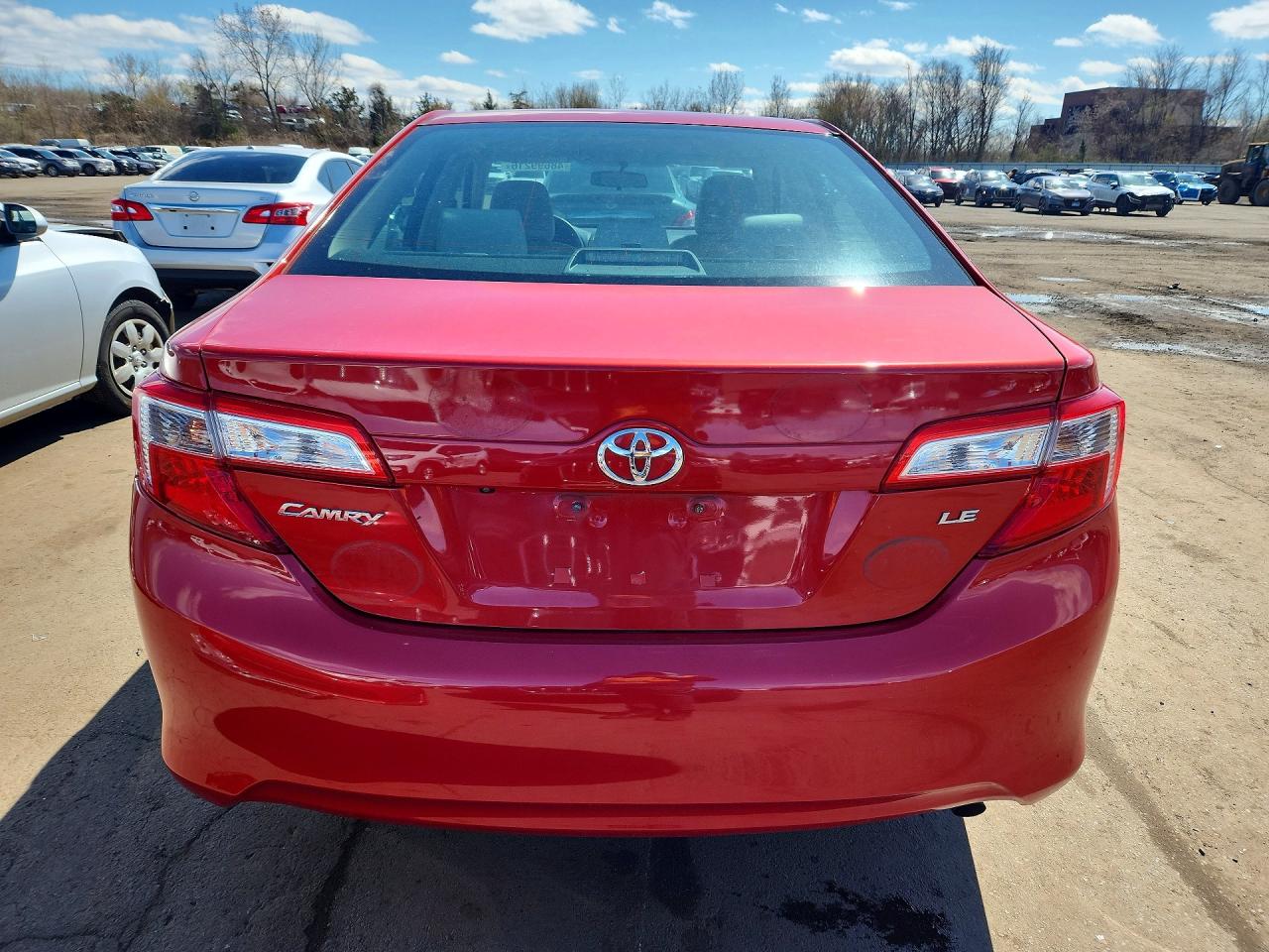 Toyota Camry Le