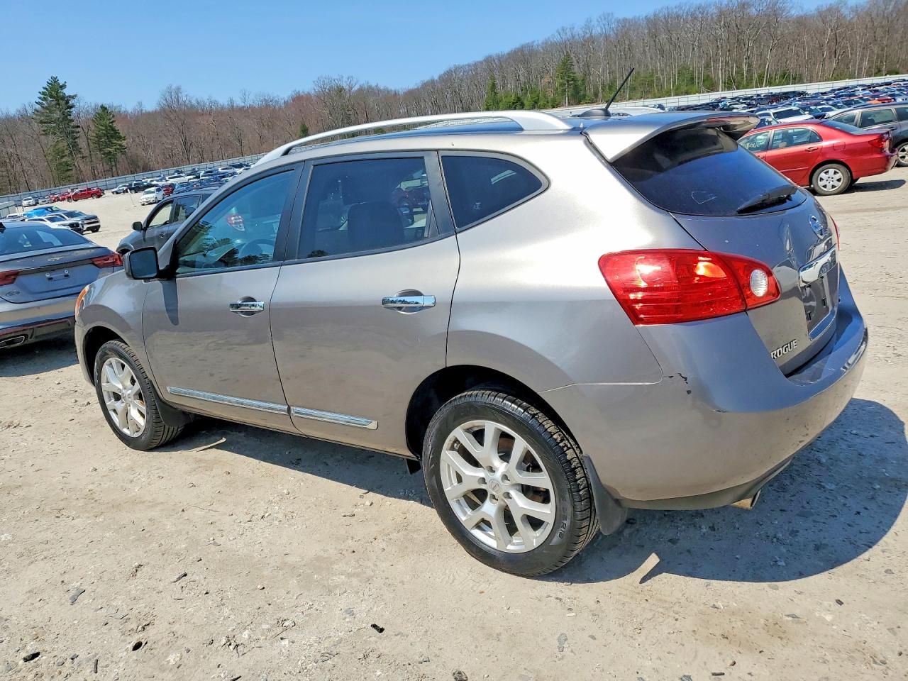 Nissan Rogue S