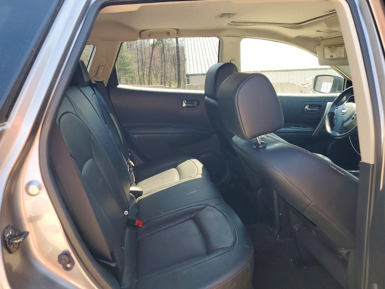 Nissan Rogue S
