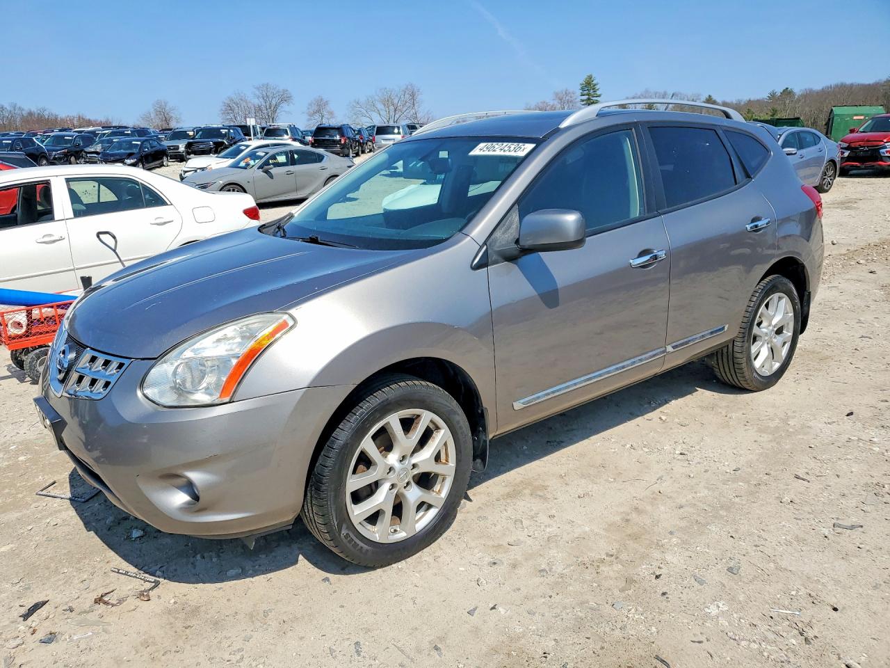Salvage Nissan Rogue Image