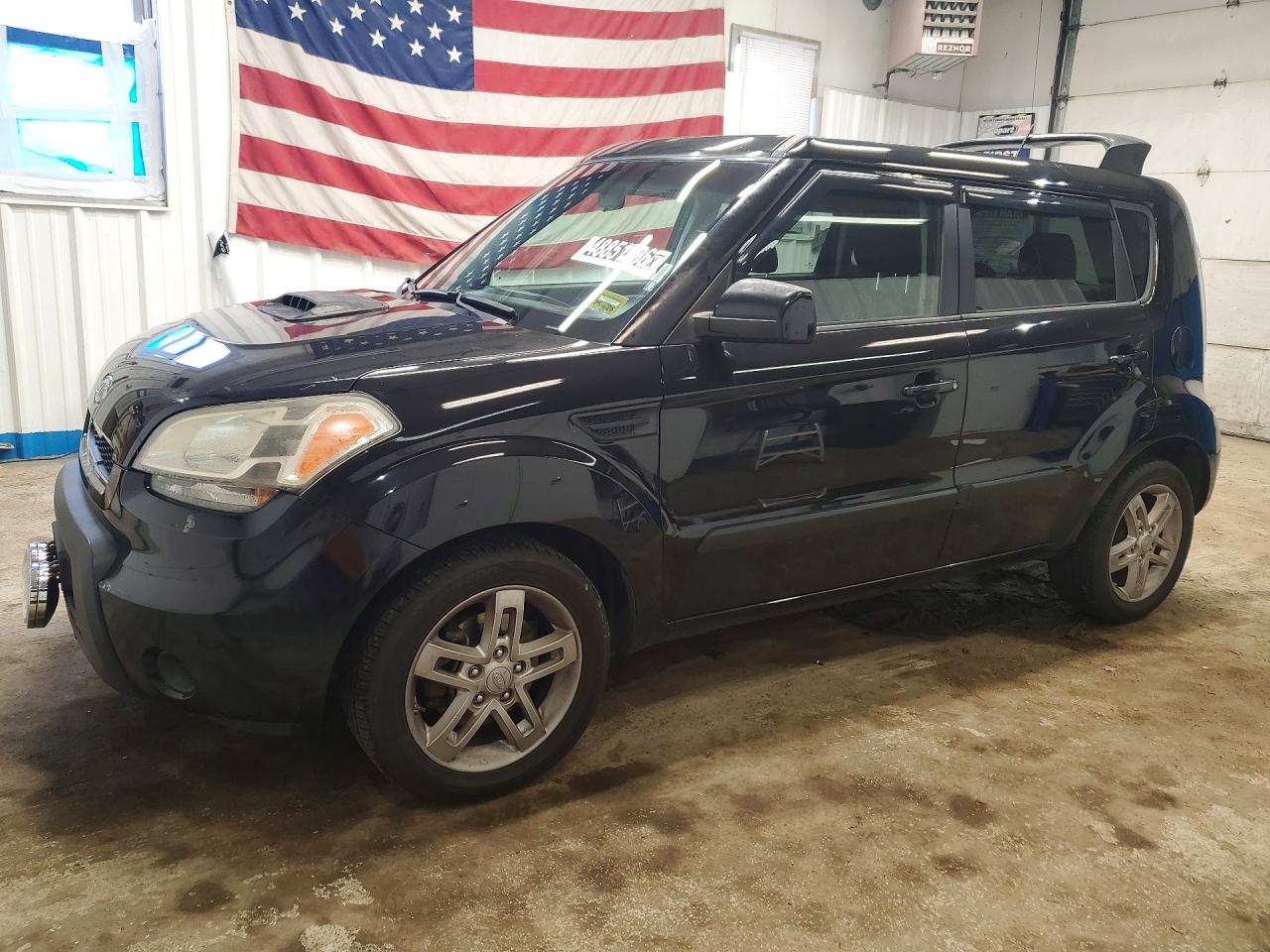 Salvage Kia Soul Image