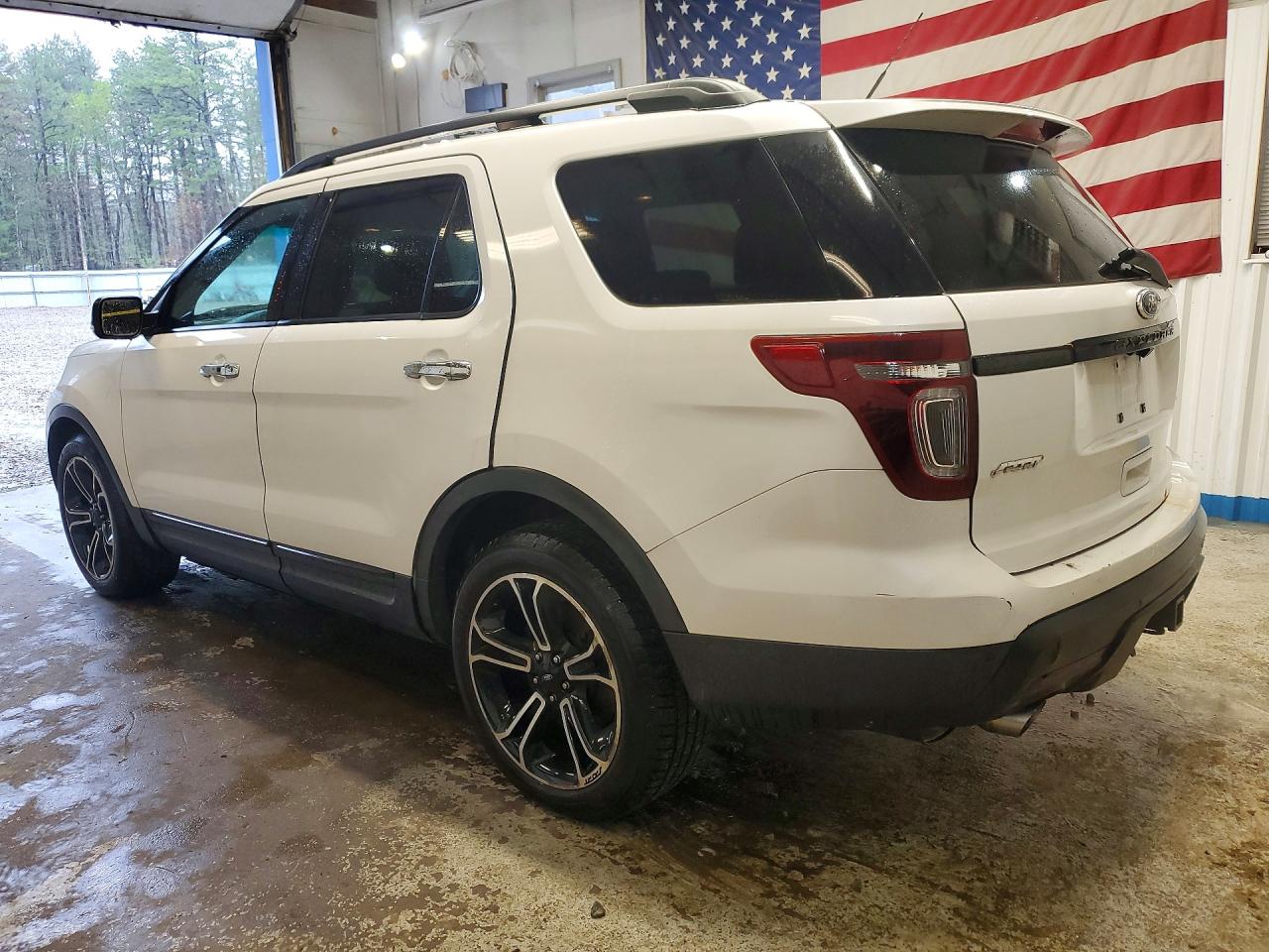 Ford Explorer Sport