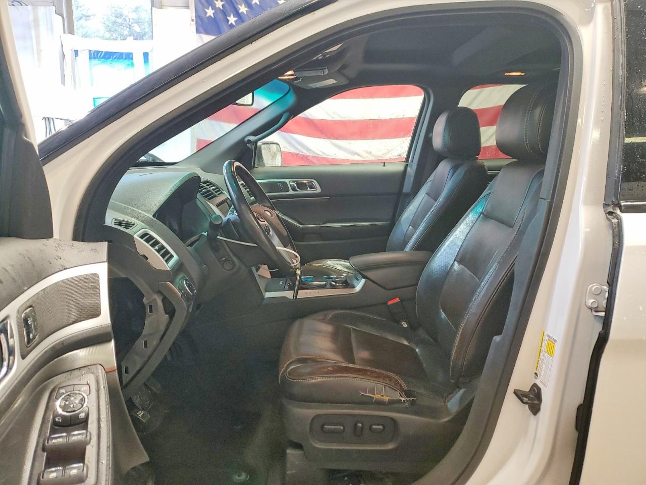 Ford Explorer Sport