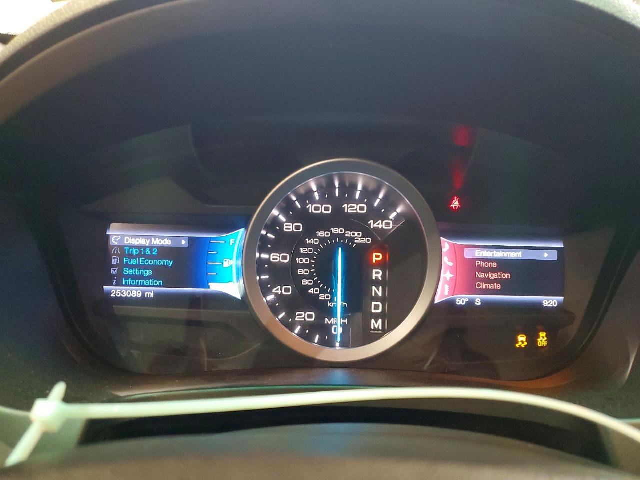 Ford Explorer Sport