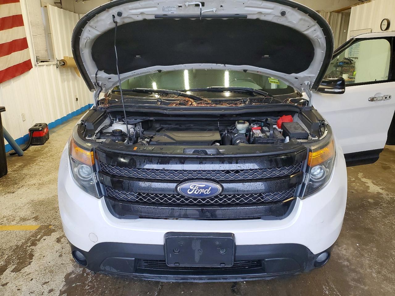 Ford Explorer Sport