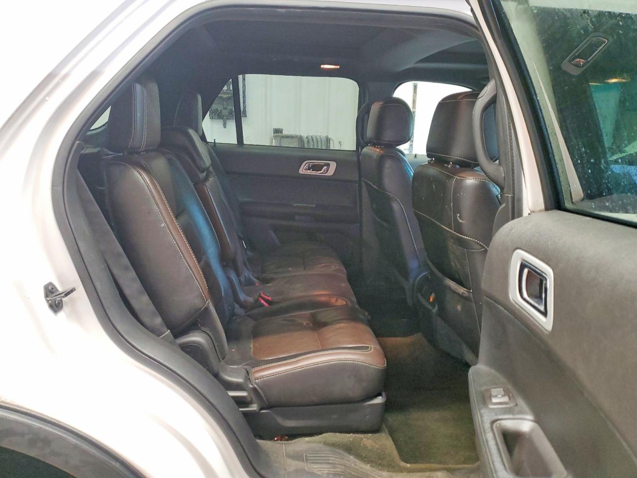 Ford Explorer Sport
