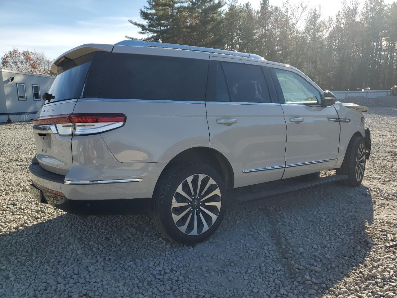 Lincoln Navigator Reserve