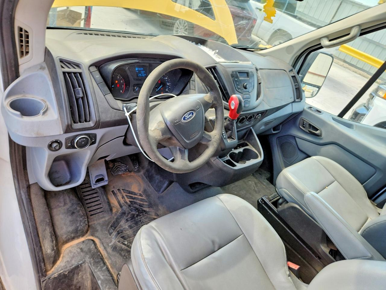 Ford Transit T-250