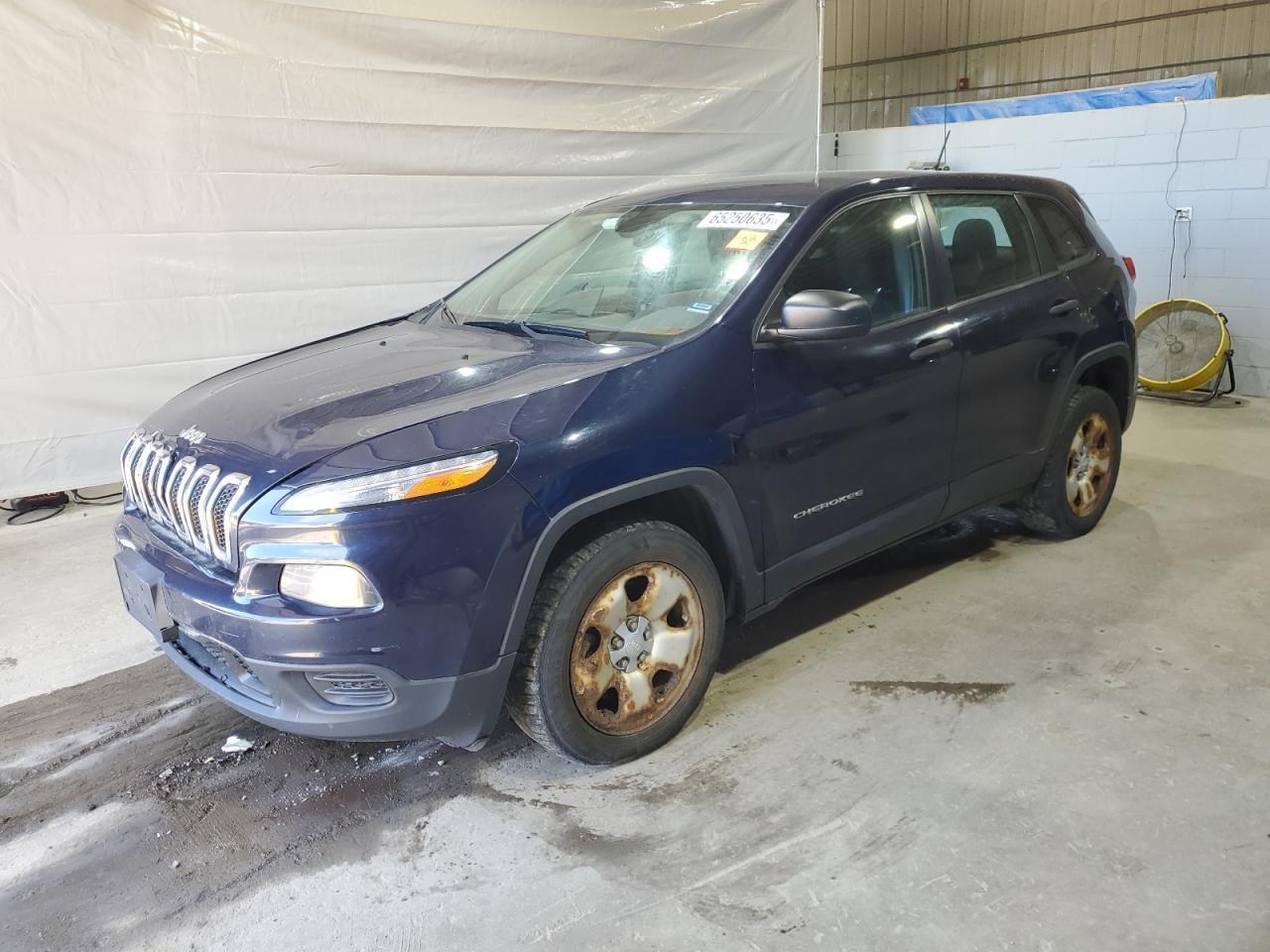 Salvage Jeep Grand Cherokee Image