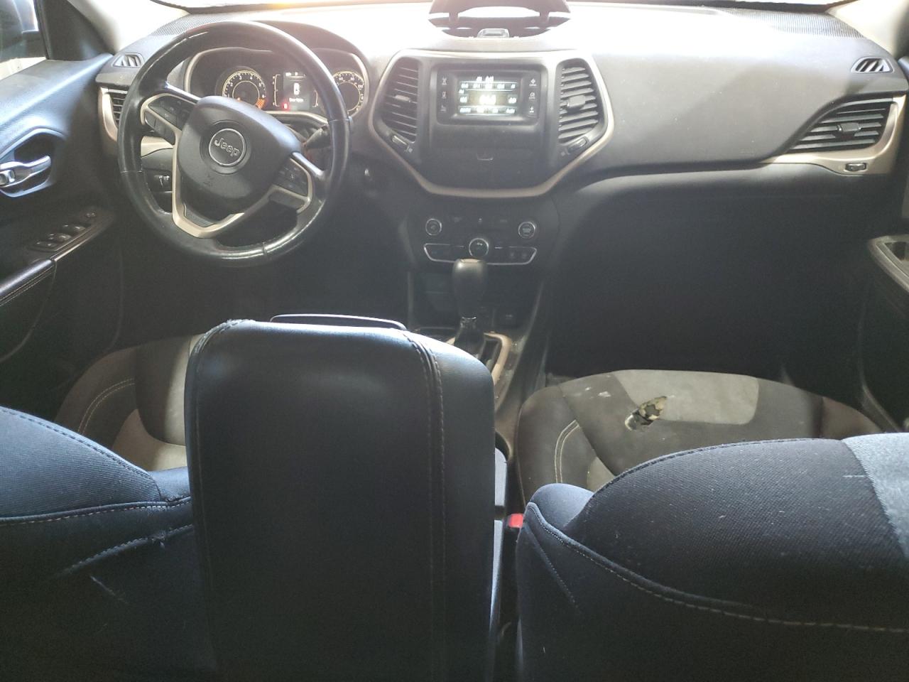 Jeep Grand Cherokee Sport