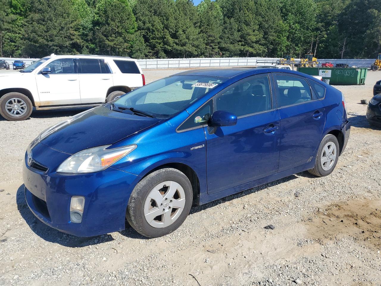 Salvage Toyota Prius Image
