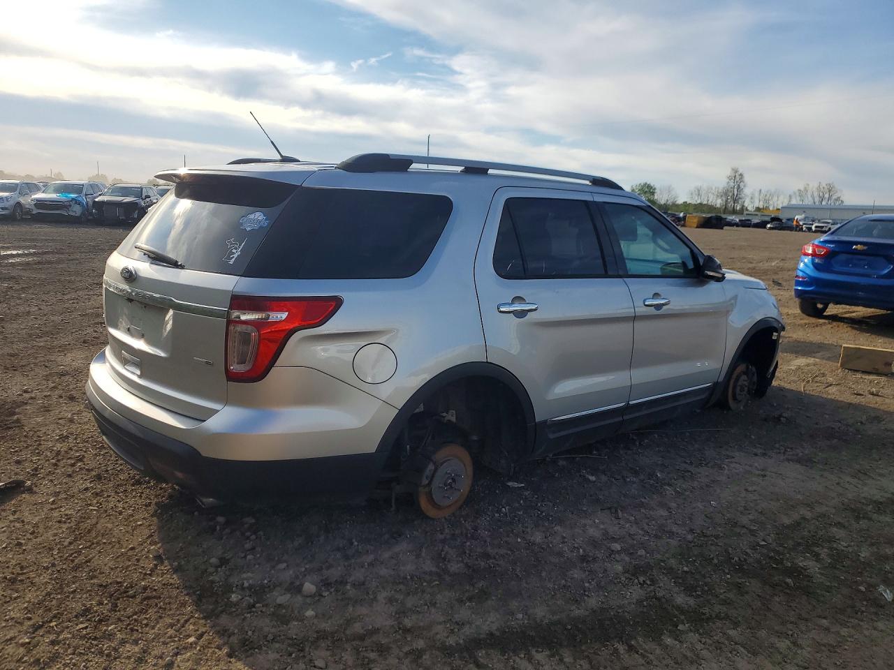 Ford Explorer Xlt